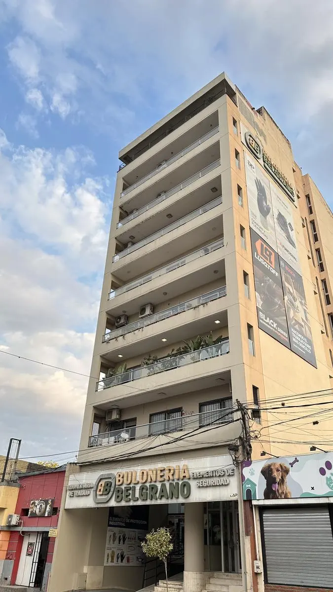 Departamento con balcón corrido y vista al cerro — foto 19 de 19