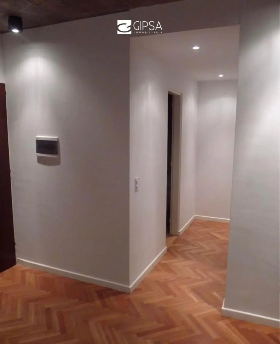 Departamento 1 dormitorio con balcones en Barrio Sur — foto 4 de 5