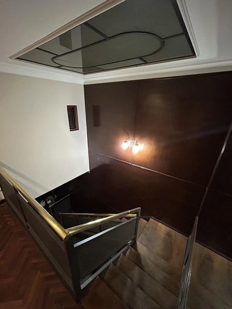 Casa 4 dormitorios en el centro — foto 1 de 14