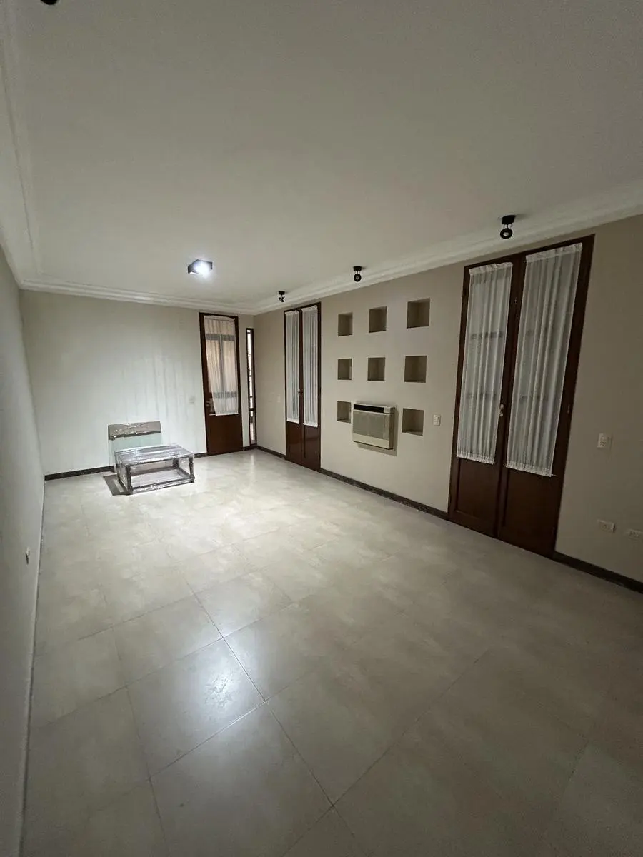 Casa 4 dormitorios en el centro — foto 5 de 14